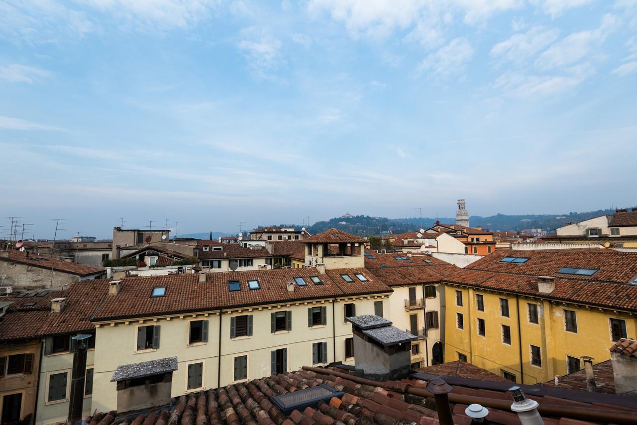 Bright Apartments Verona - Borsari Historical Екстер'єр фото