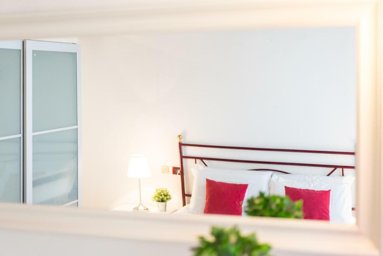 Bright Apartments Verona - Borsari Historical Екстер'єр фото
