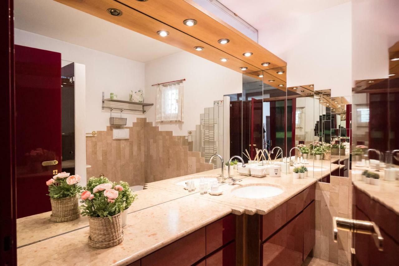 Bright Apartments Verona - Borsari Historical Екстер'єр фото